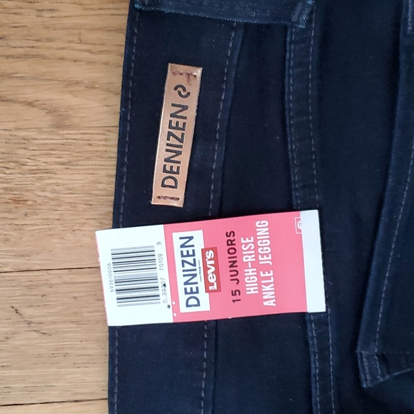 NWT Levi's Denizen jegging with ankle zipper 15 - Picture 7 of 8